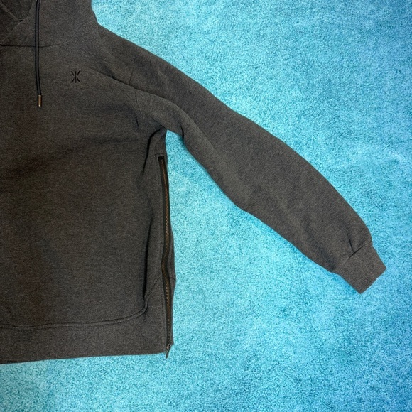 The Norwegian Original Onepiece Men’s M Gray Zip Pullover Hoodie Side Zippers - Picture 3 of 15